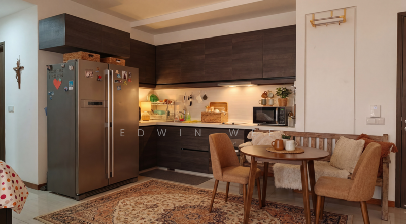 60 Springside Walk