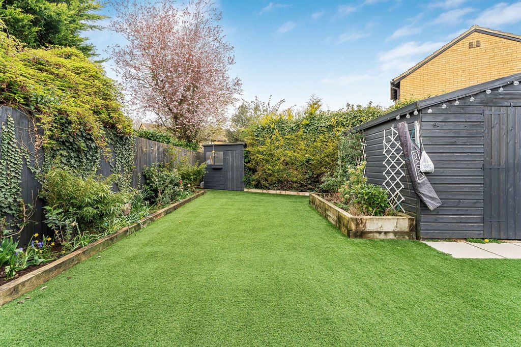 Additional image 29 of 5 bed detached house for saleHolly Close, Brackley NN13