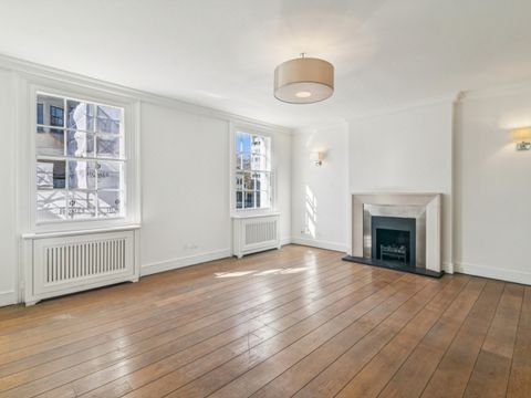 William Street, London SW1X