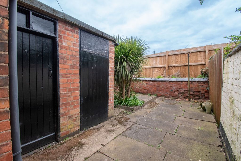 Additional image 8 of 2 bed end terrace house for saleDanvers Road, West End LE3