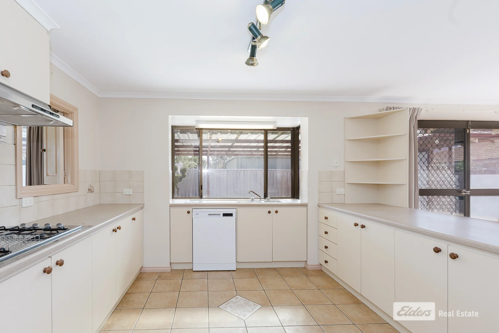 Additional image 7 of 20 Salvado Road, Orana WA 6330