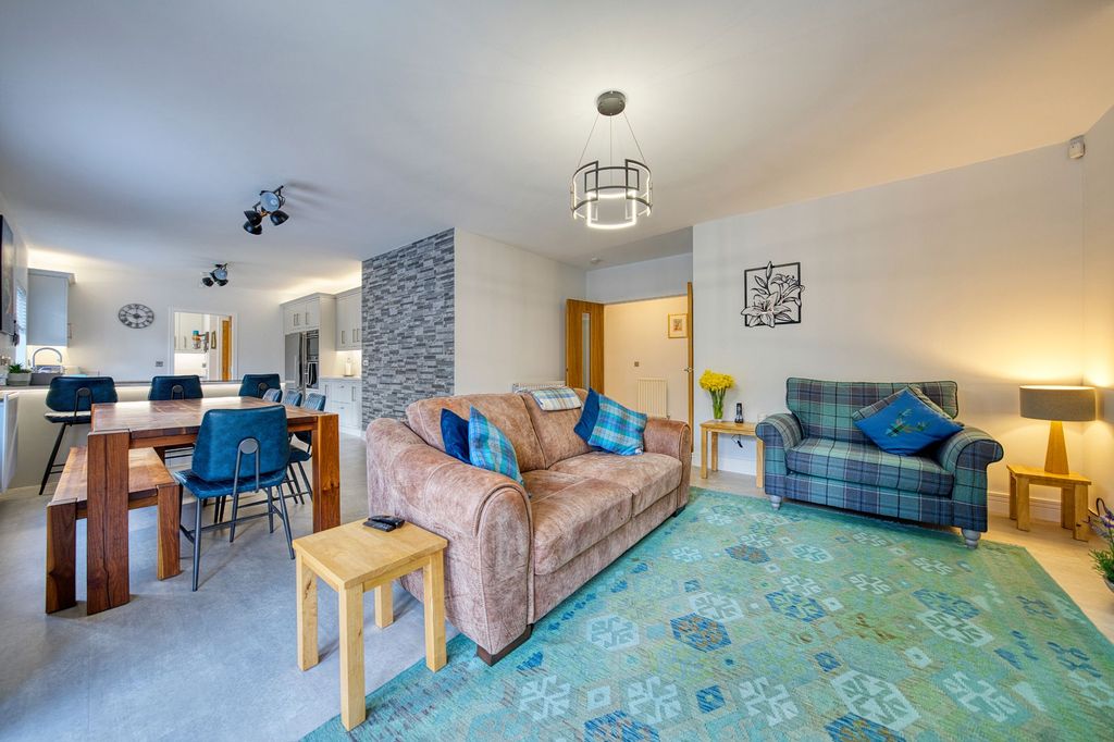 Additional image 12 of 6 bed detached house for saleWellshaw View, Hamilton ML3