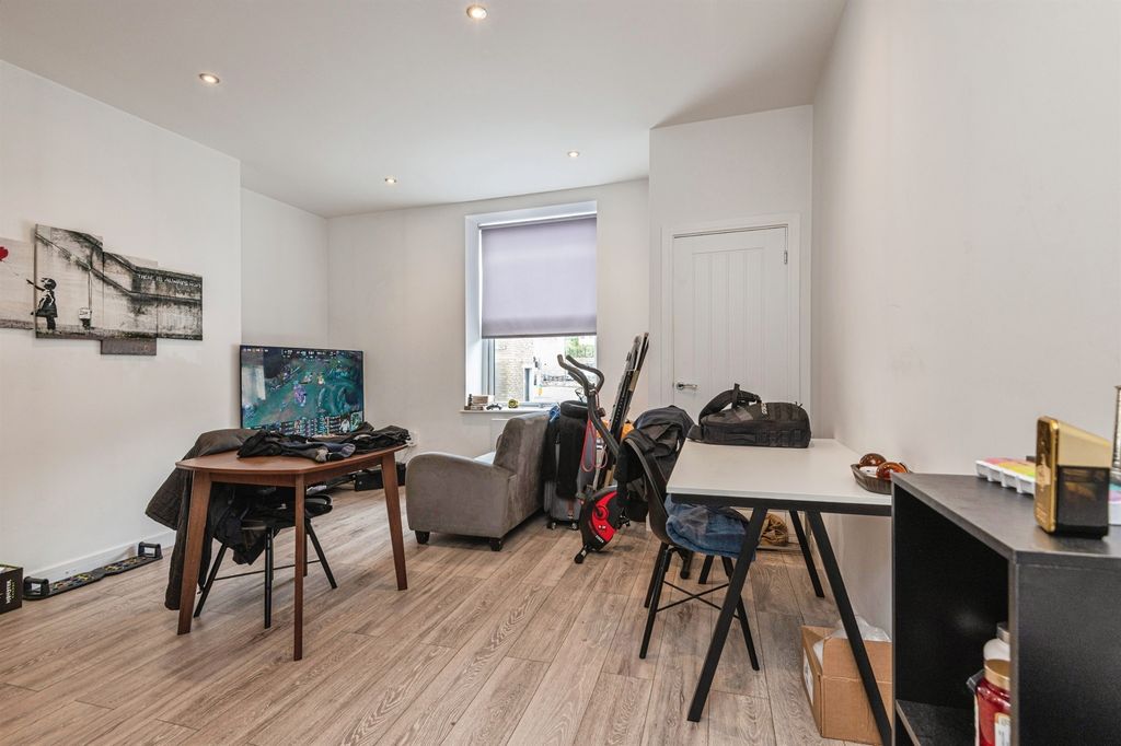 Additional image 2 of 1 bed flat for saleBridge End, Brighouse HD6