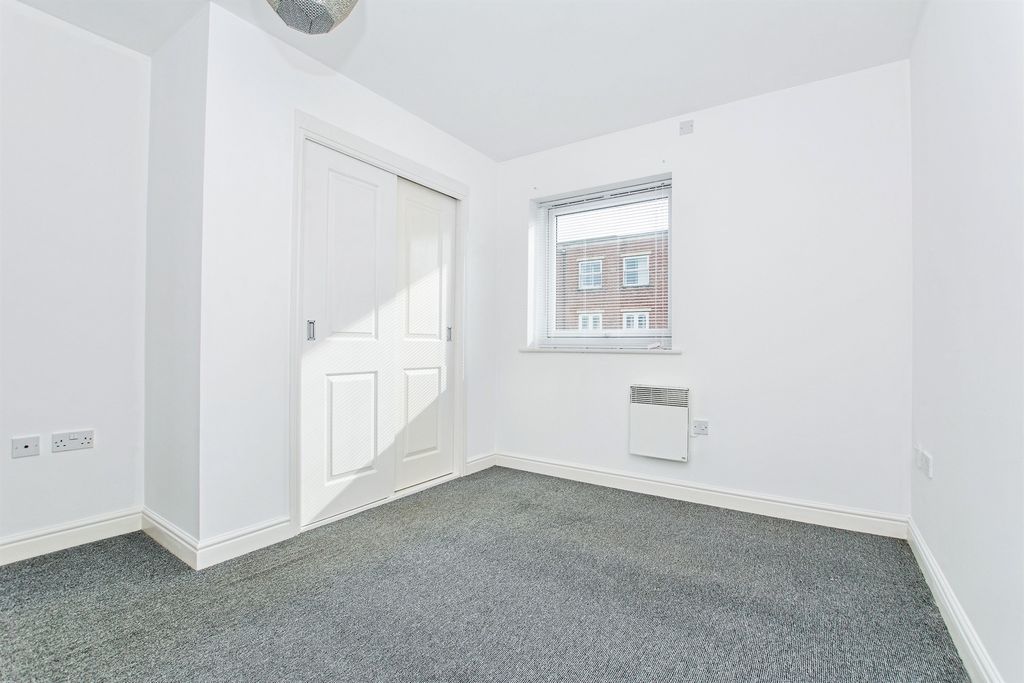 Additional image 9 of 1 bed flat for saleSutton Terrace, Boston PE21