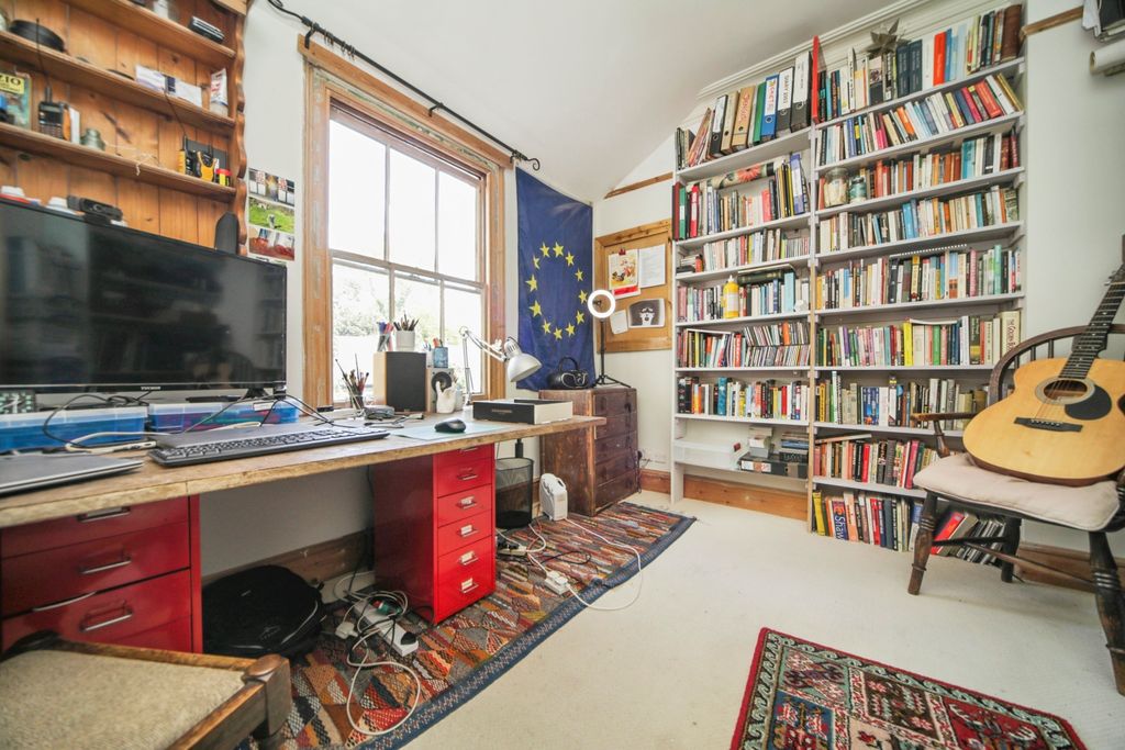 Additional image 19 of 5 bed semi-detached house for saleOrford Street, Ipswich IP1