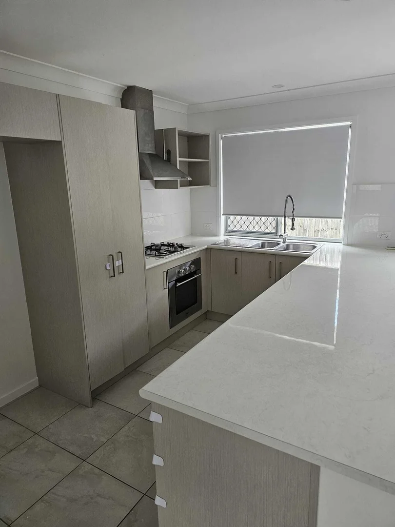 Additional image 2 of 5 Astartea Street, Deebing Heights QLD 4306