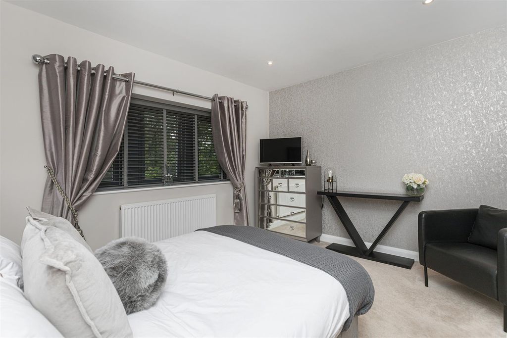 Additional image 31 of 5 bed detached house for saleThe Beeches, Birkenshaw, Bradford BD11