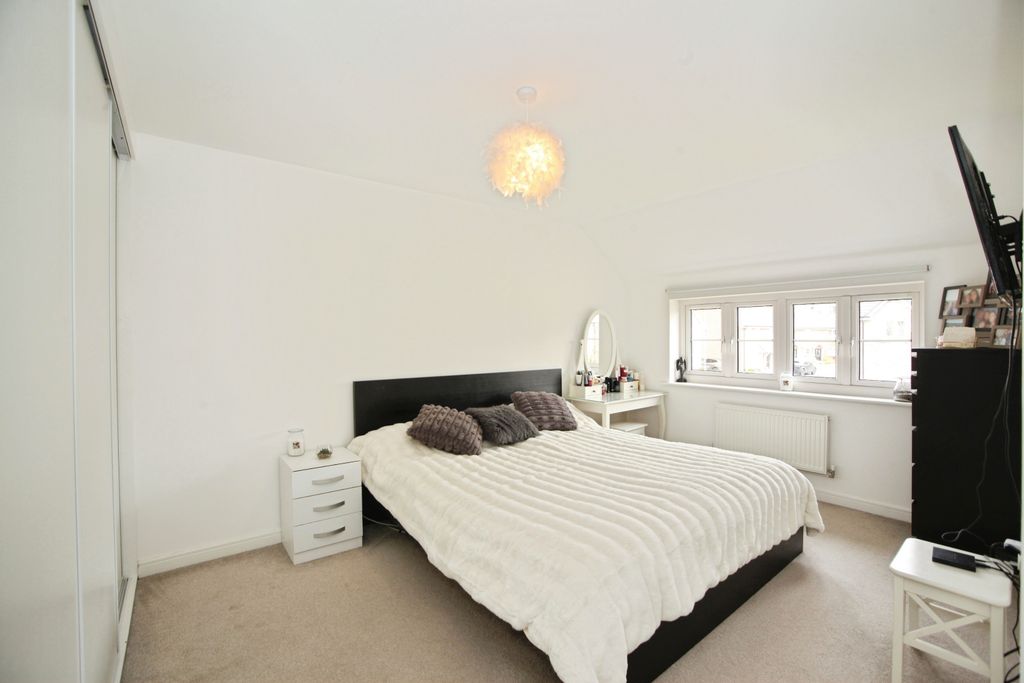 Additional image 19 of 4 bed detached house for saleCastle Way, Newport NP10
