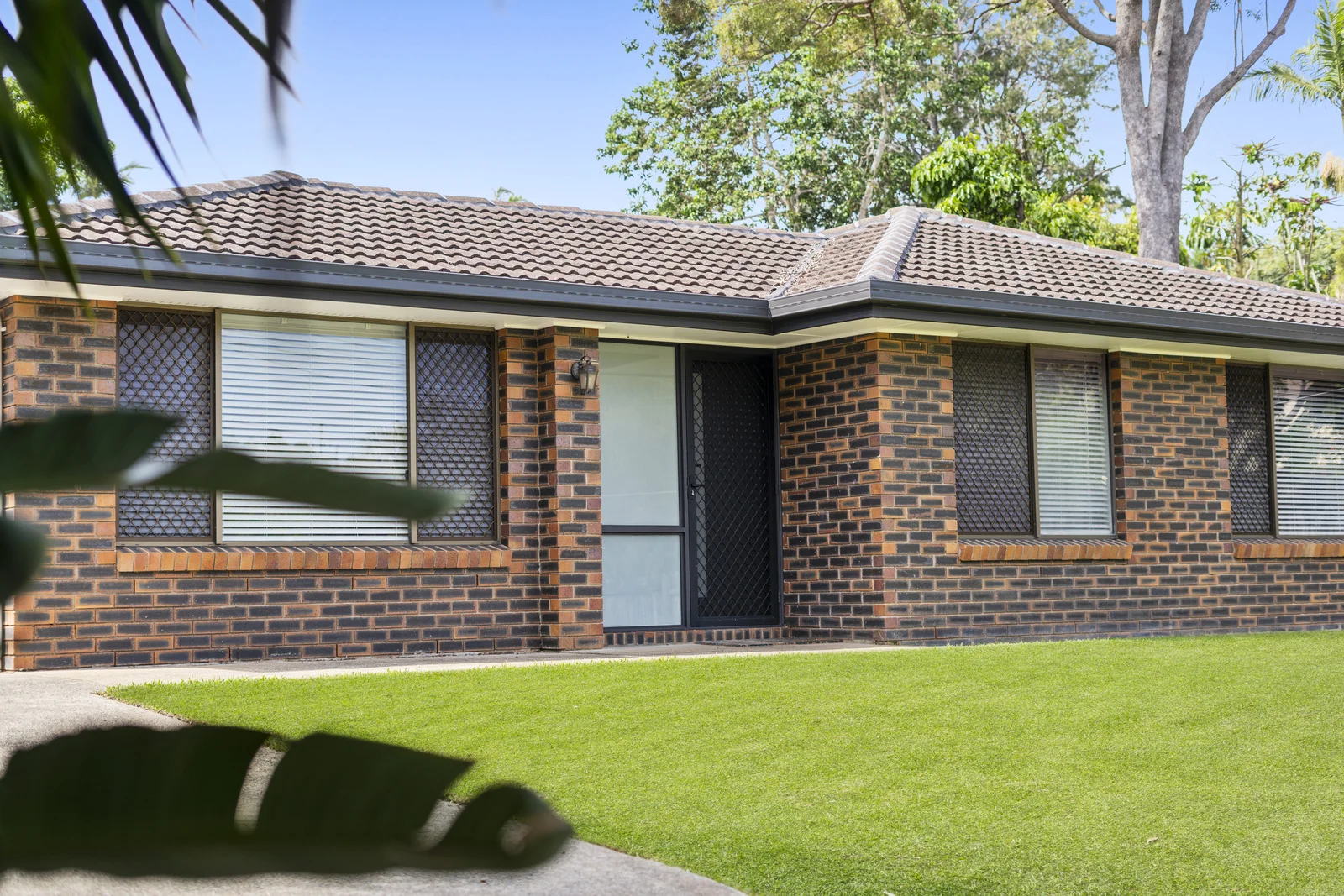 17 Crown Road, Alexandra Hills QLD 4161