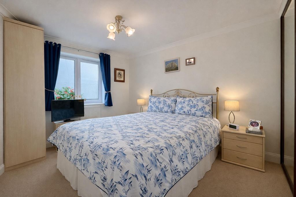 Additional image 11 of 3 bed flat for saleMoorings Reach, Brixham TQ5