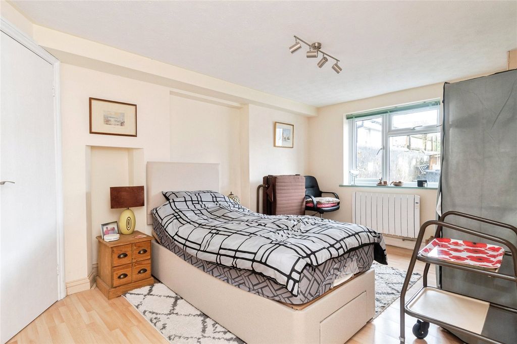 Additional image 9 of 1 bed flat for saleBeacon Road, Bodmin, Cornwall PL31