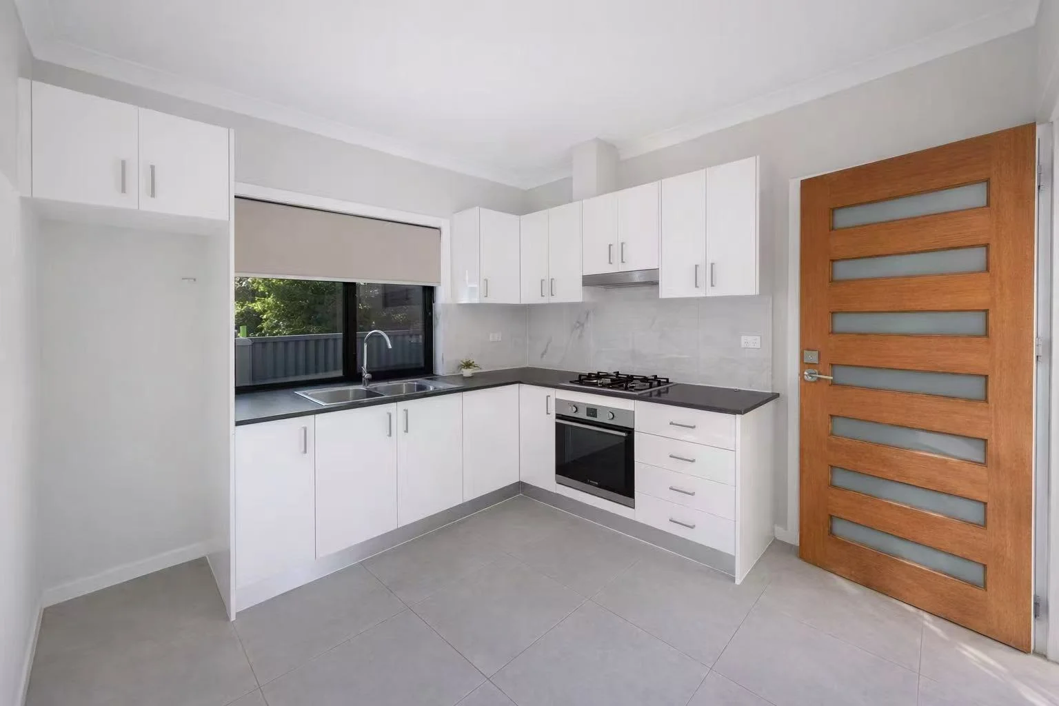 Ganny flat/137 Belmore Road, Pe Belmore Road, Peakhurst NSW 2210