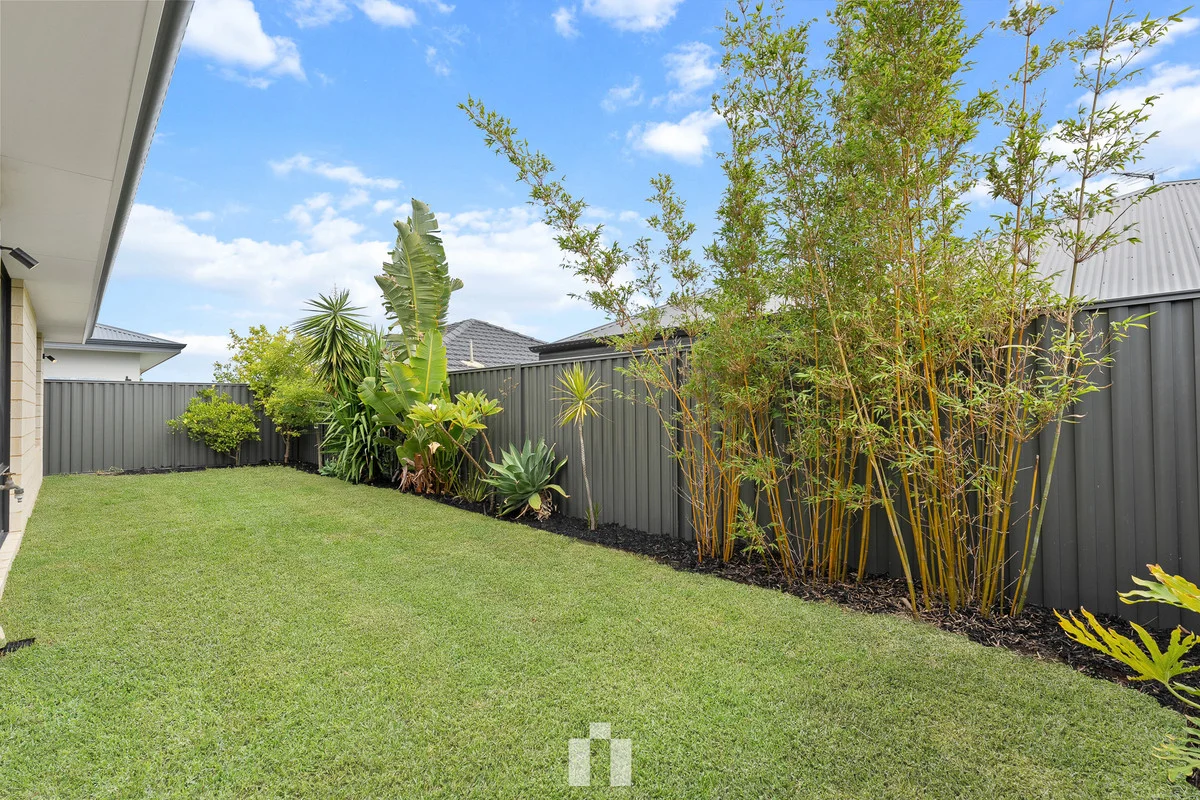 Additional image 31 of 11 Fuchsia Road, Treeby WA 6164