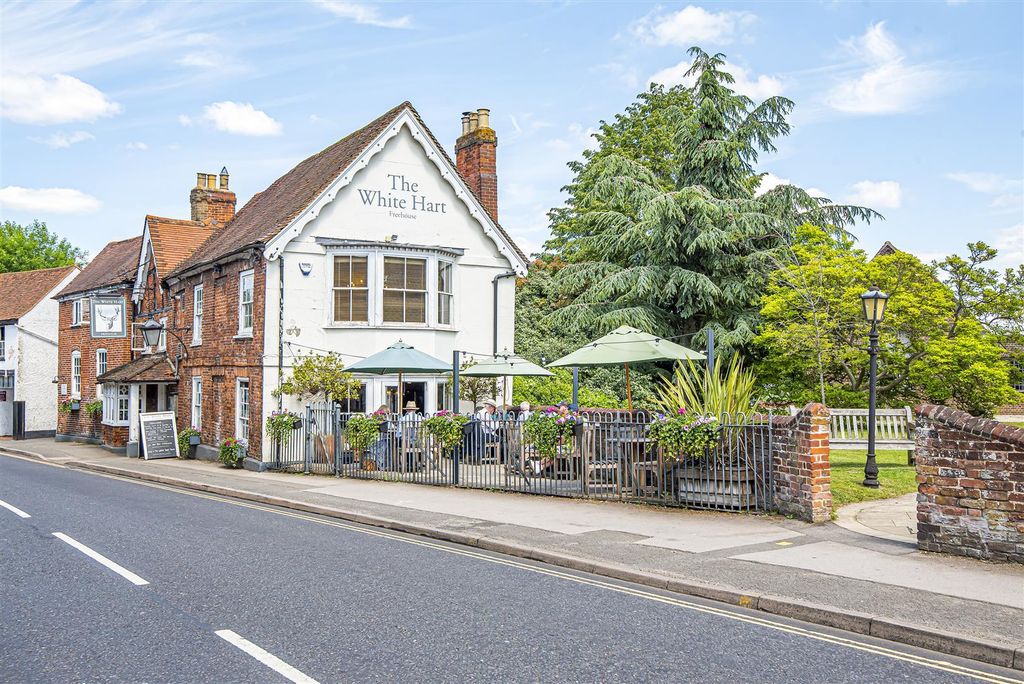 Additional image 13 of 2 bed flat for saleHigh Street, Chobham, Woking GU24