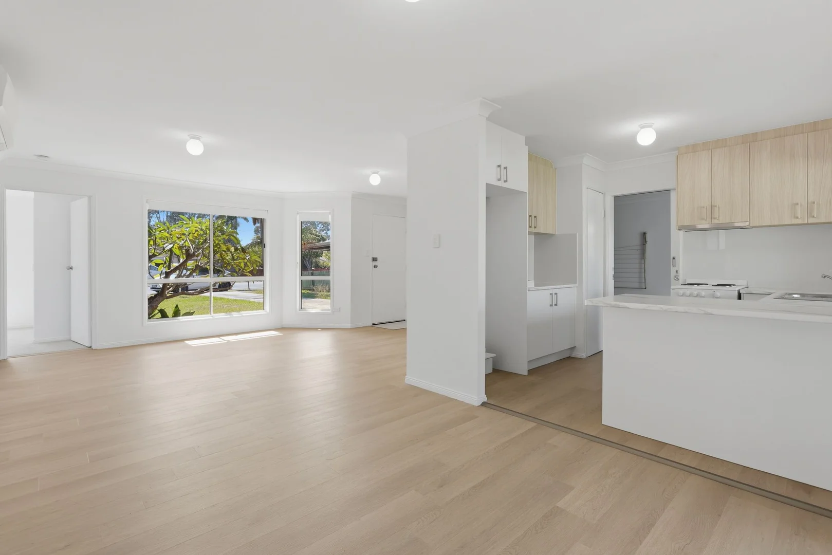 41 Kate Avenue, Deception Bay QLD 4508 photo 2