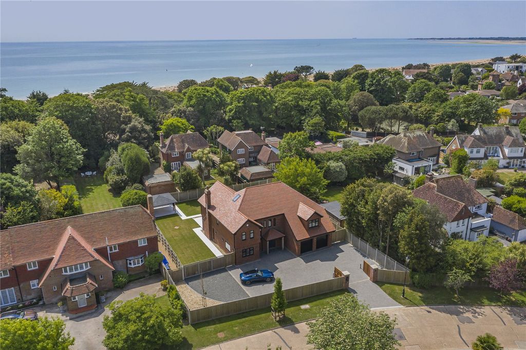 Additional image 30 of 5 bed detached house for saleKingsway, Aldwick, West Sussex PO21