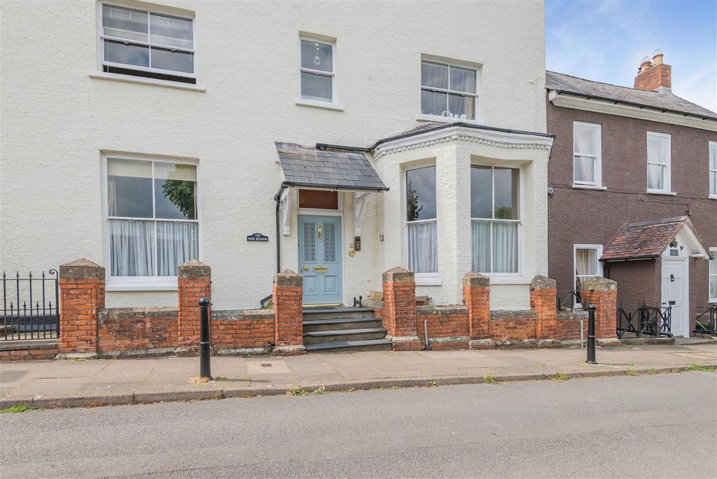 Additional image 15 of 1 bed flat for saleHigh Street, Newnham GL14