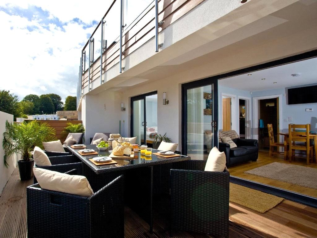 2 bed flat for saleFishcombe Road, Brixham, Devon TQ5