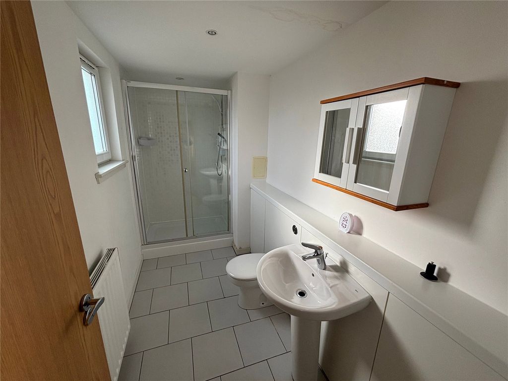 Additional image 4 of 2 bed flat for saleOld Harbour Square, Stirling, Stirlingshire FK8