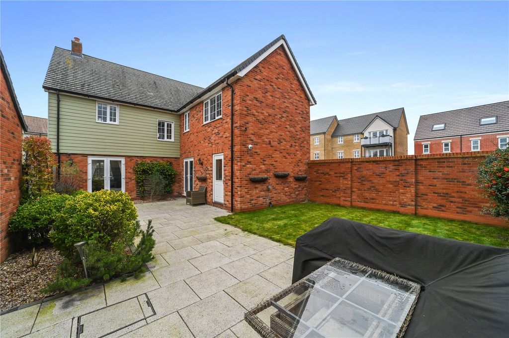 Additional image 10 of 4 bed detached house for saleHensman Close, Bishop's Stortford, Hertfordshire CM23