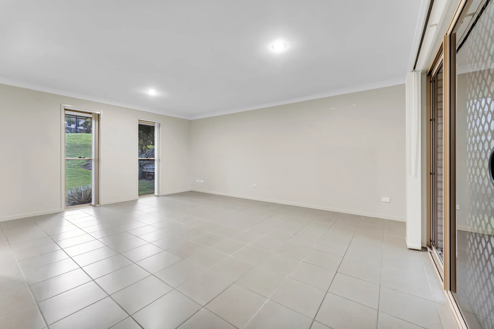 Additional image 4 of 5 Lilley Terrace, Chuwar QLD 4306