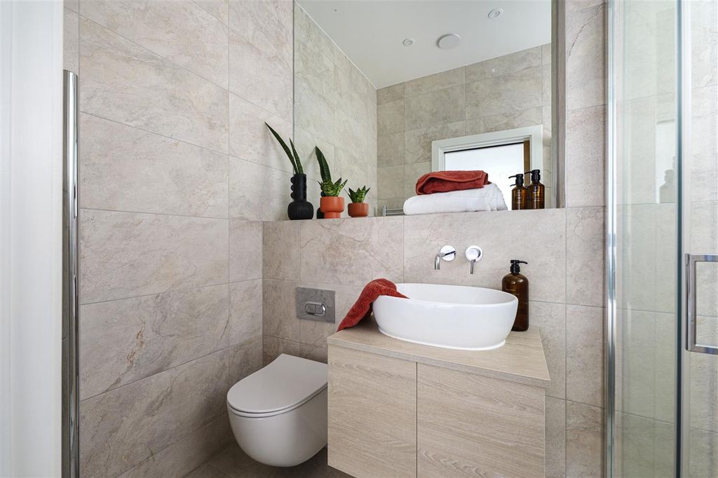 Additional image 10 of 2 bed flat for saleThe Fairways, Convent Road, Broadstairs CT10