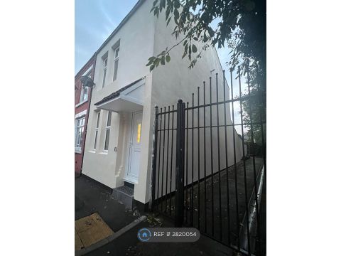 Lizmar Terrace, Manchester M9
