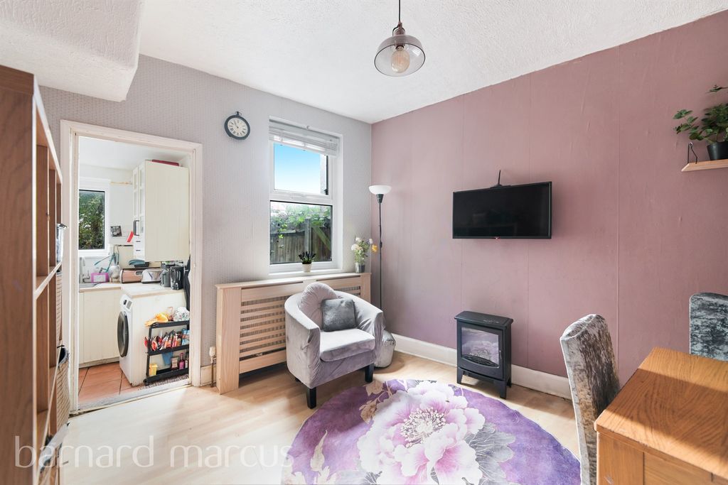 Additional image 7 of 2 bed end terrace house for salePemdevon Road, Croydon CR0