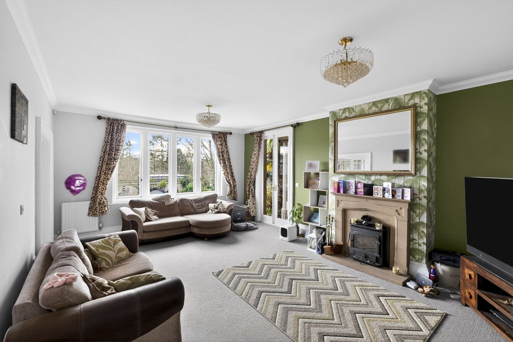 Additional image 3 of 6 bed detached house for saleMain Street, Brampton CA8