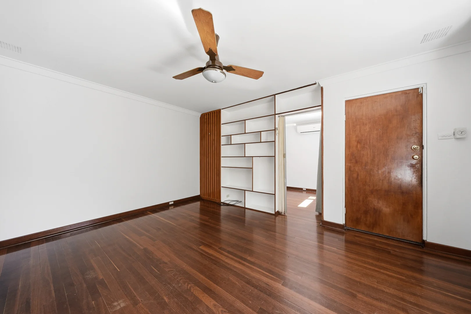 Additional image 10 of 347 Railway Avenue, Armadale WA 6112