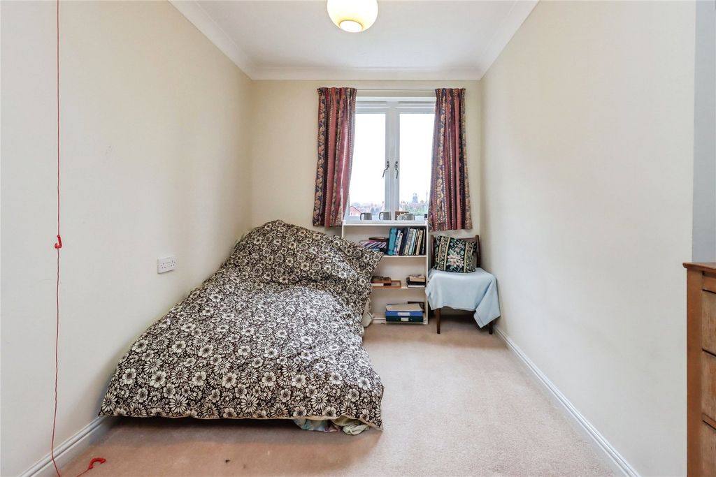 Additional image 5 of 2 bed flat for salePengwern Court, Shrewsbury SY3