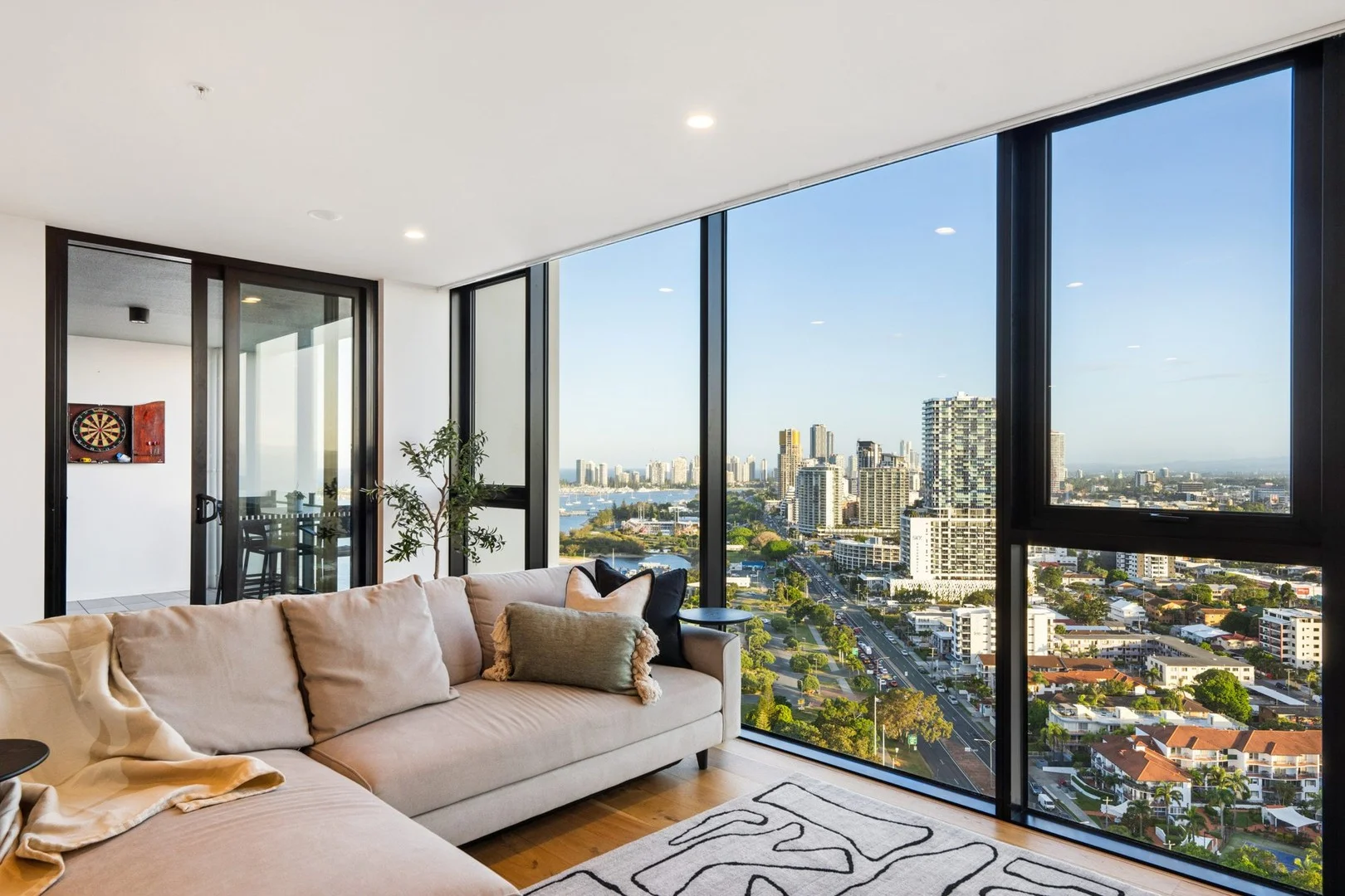 1231/7 Quarter Lane, Southport QLD 4215