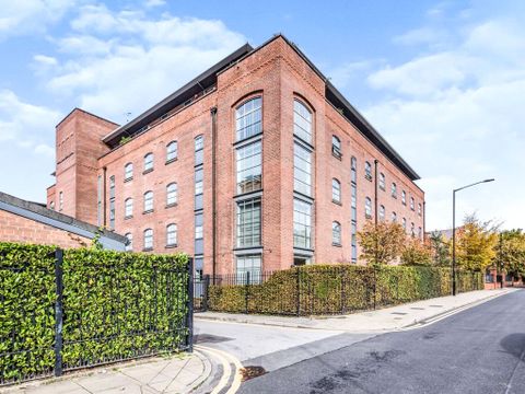 Home, 37 Chapeltown Street, Manchester M1