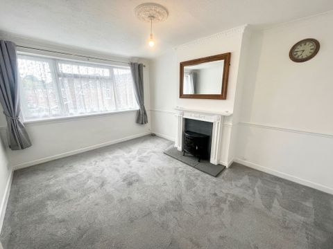 Dillam Close, Longford CV6