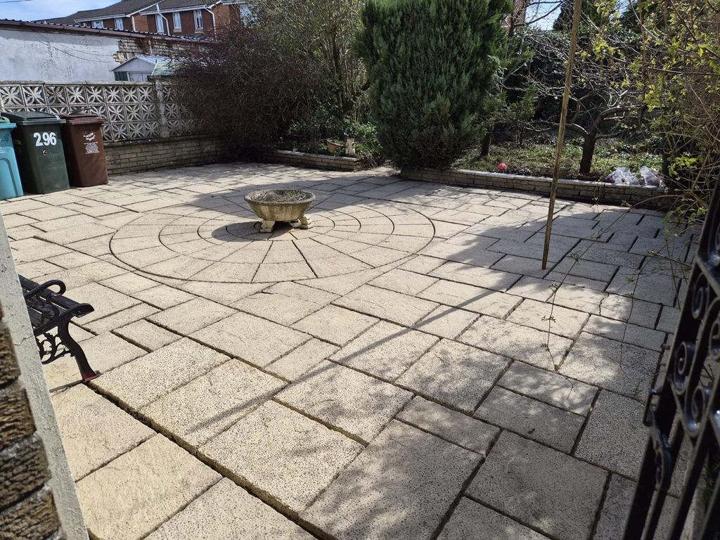 Additional image 25 of 5 bed semi-detached house for saleKirk Road, Wishaw ML2