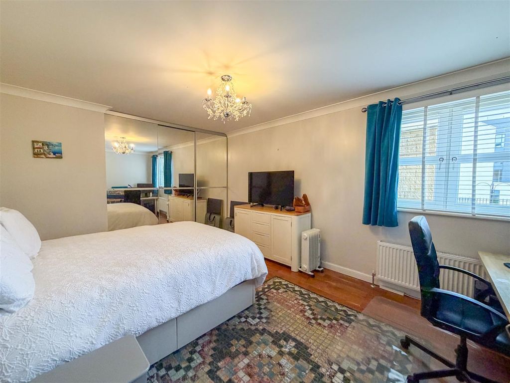 Additional image 12 of 2 bed flat for saleThe Paddock, Hamilton ML3
