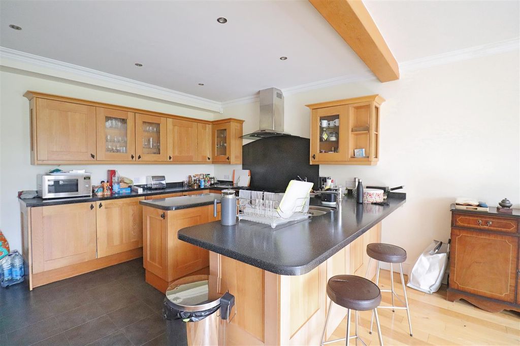 Additional image 10 of 6 bed detached house for saleChurch Lane, Braintree CM7