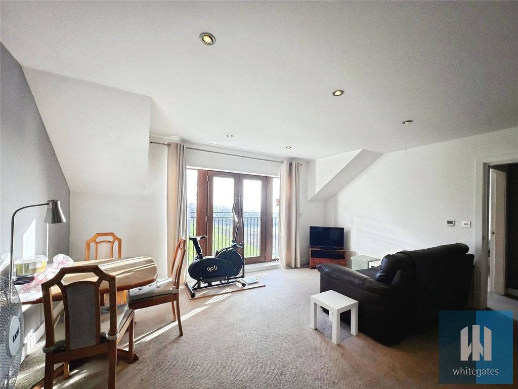 Additional image 11 of 2 bed flat for saleLime Tree Court, Grimescar Road, Huddersfield HD2