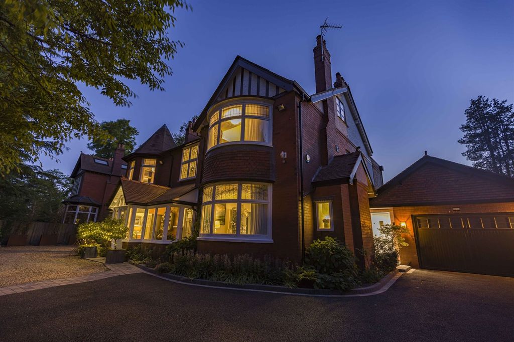 Additional image 19 of 5 bed detached house for saleAlan Drive, Hale WA15