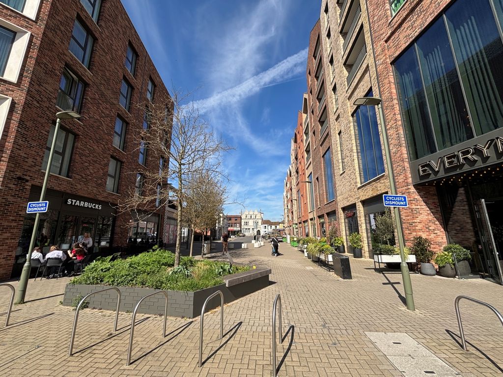 Additional image 9 of 1 bed flat for saleClarke Court, 64 High Street, Egham, Surrey TW20