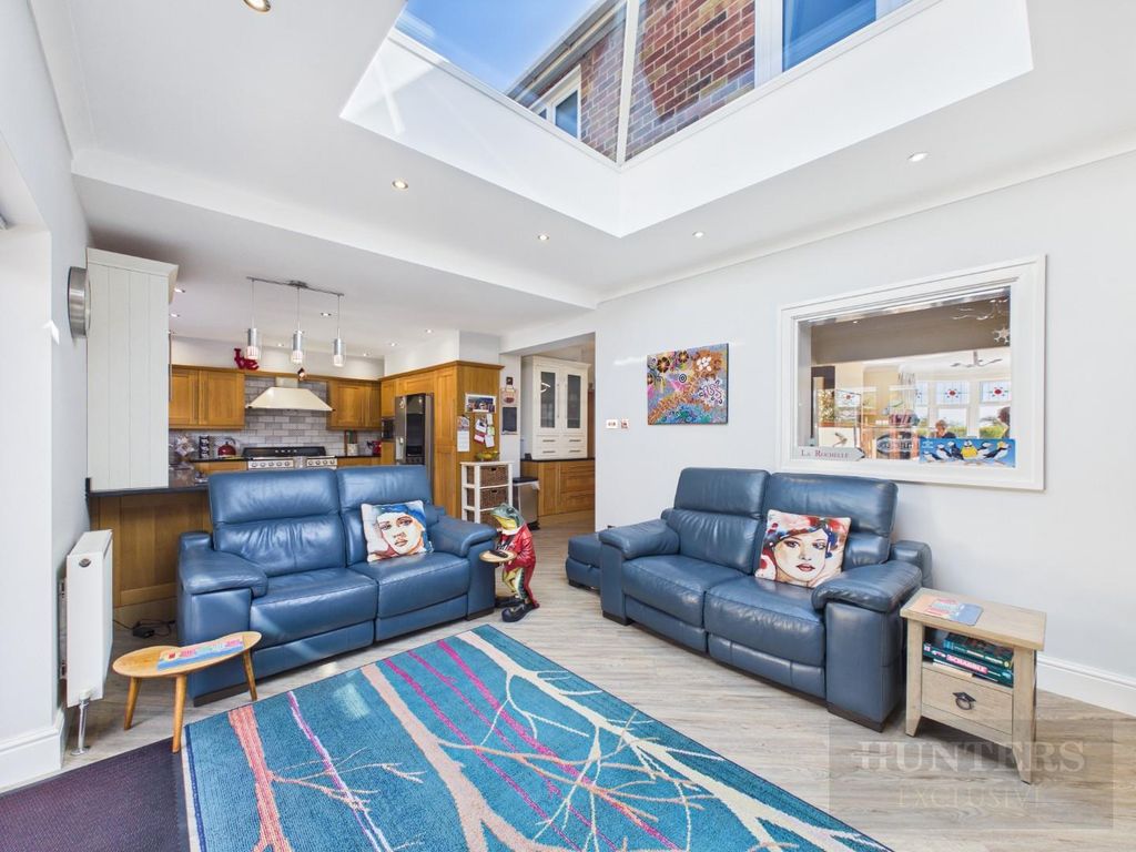 Additional image 6 of 4 bed detached house for saleEighth Avenue, Bridlington YO15