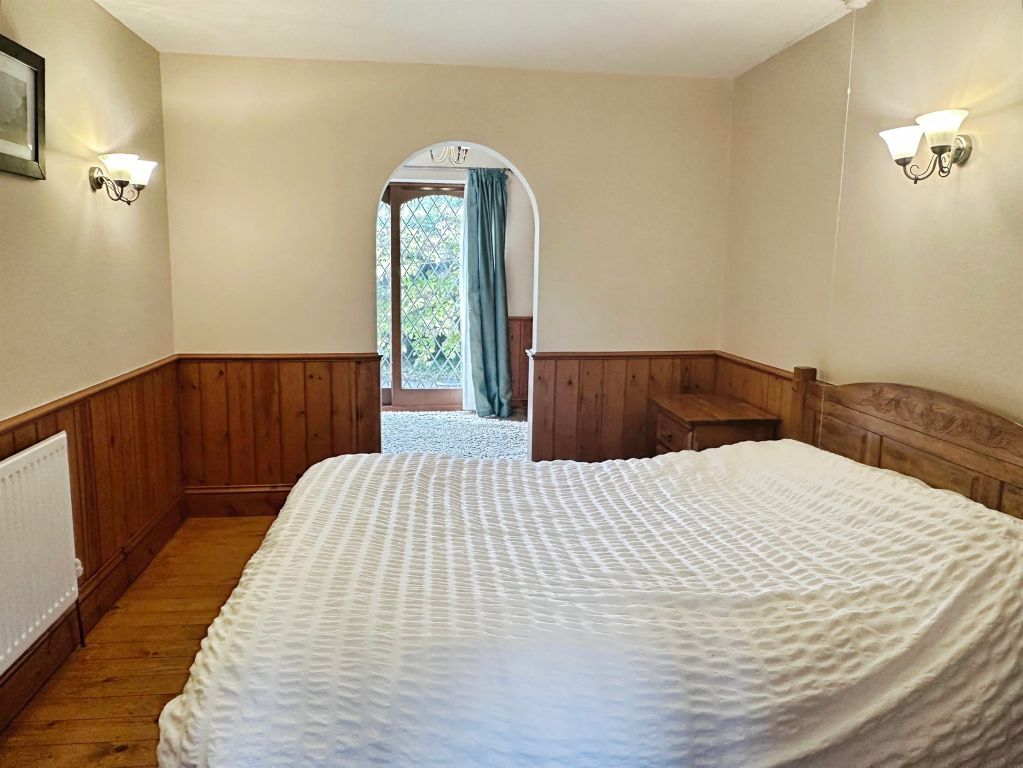 Additional image 14 of 5 bed detached bungalow for saleWilloughby Road, Bourne PE10