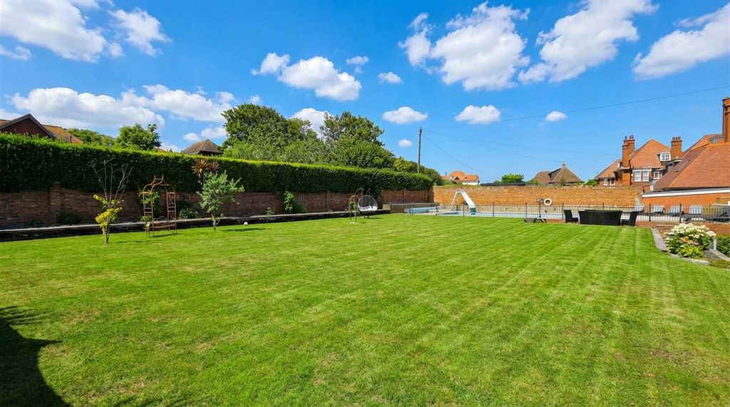 Additional image 50 of 6 bed detached house for saleCliff Promenade, Broadstairs CT10