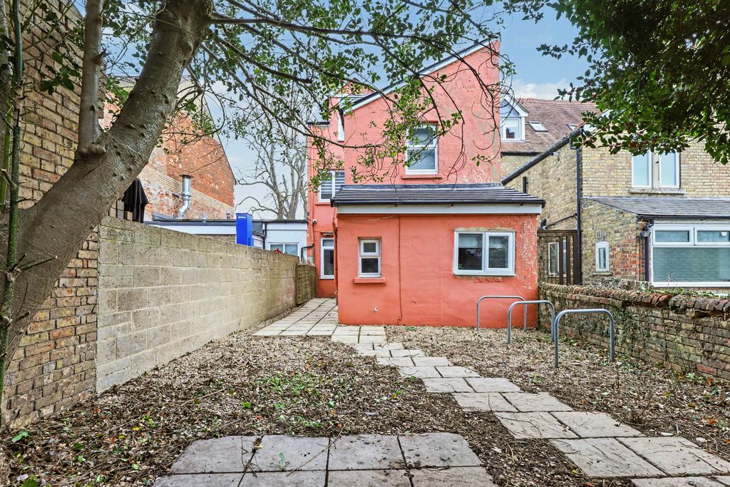 Additional image 22 of 5 bed flat for saleFive Flats, Abingdon Road, Oxford OX1