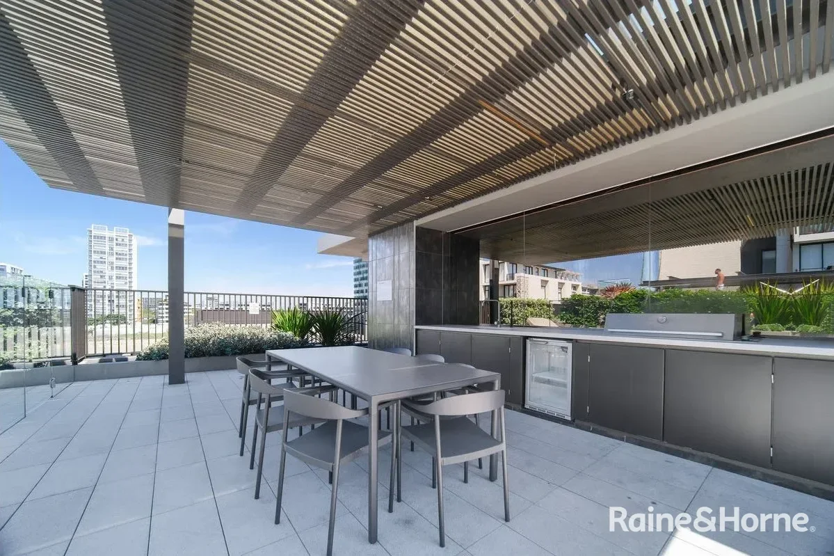 Additional image 9 of 2402/17 Lachlan St, Waterloo NSW 2017