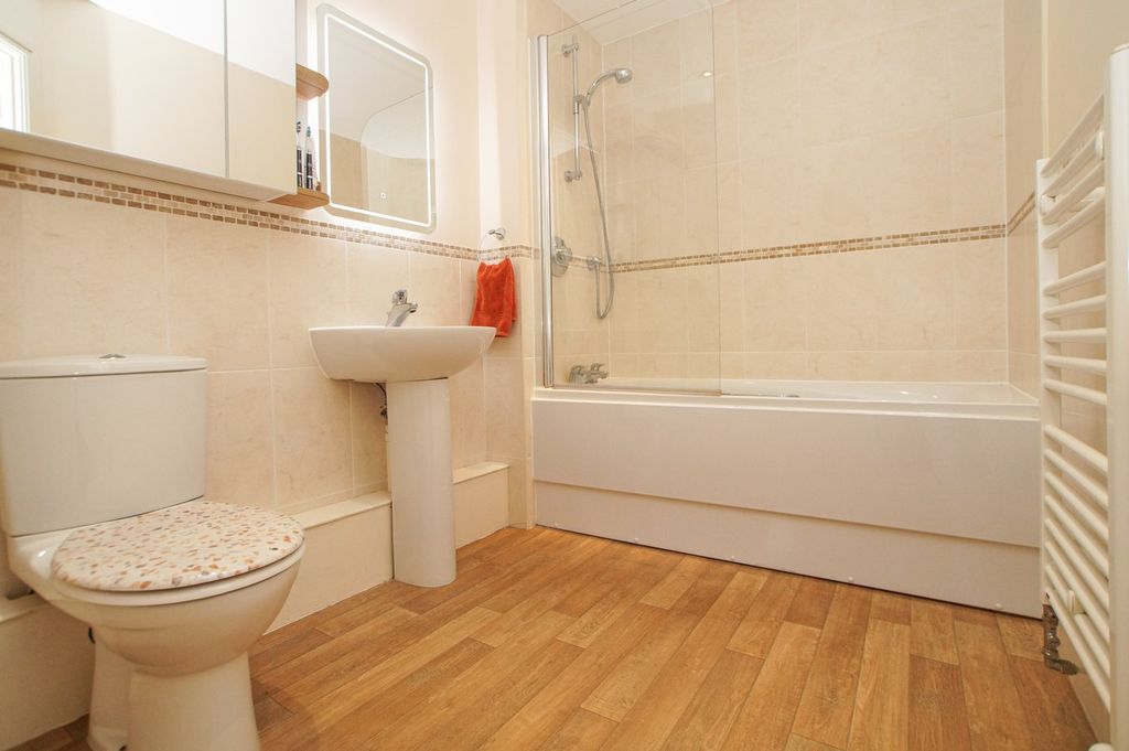 Additional image 4 of 2 bed flat for saleHanson Place, Warwick Square, Carlisle CA1