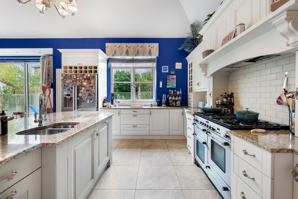 Additional image 8 of 4 bed detached house for saleKilmarnock Road, Glasgow G43