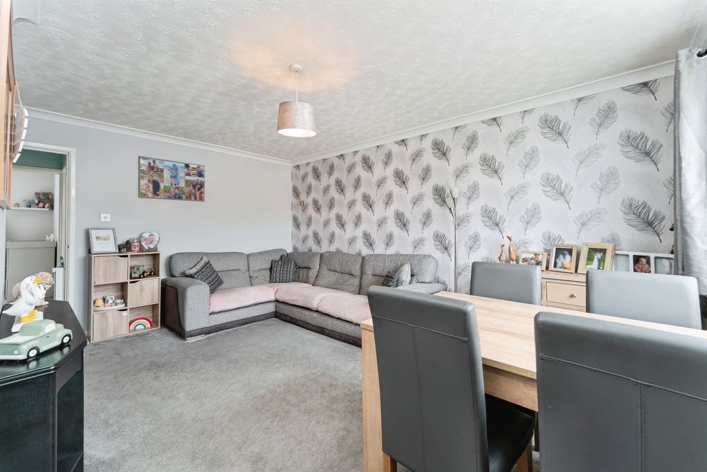 Additional image 6 of 2 bed semi-detached bungalow for saleEdmund Road, Brandon IP27