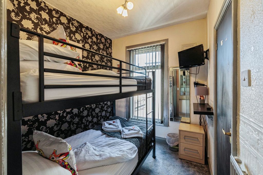 Additional image 4 of 9 bed flat for saleSt. Chads Road, Blackpool, Lancashire FY1