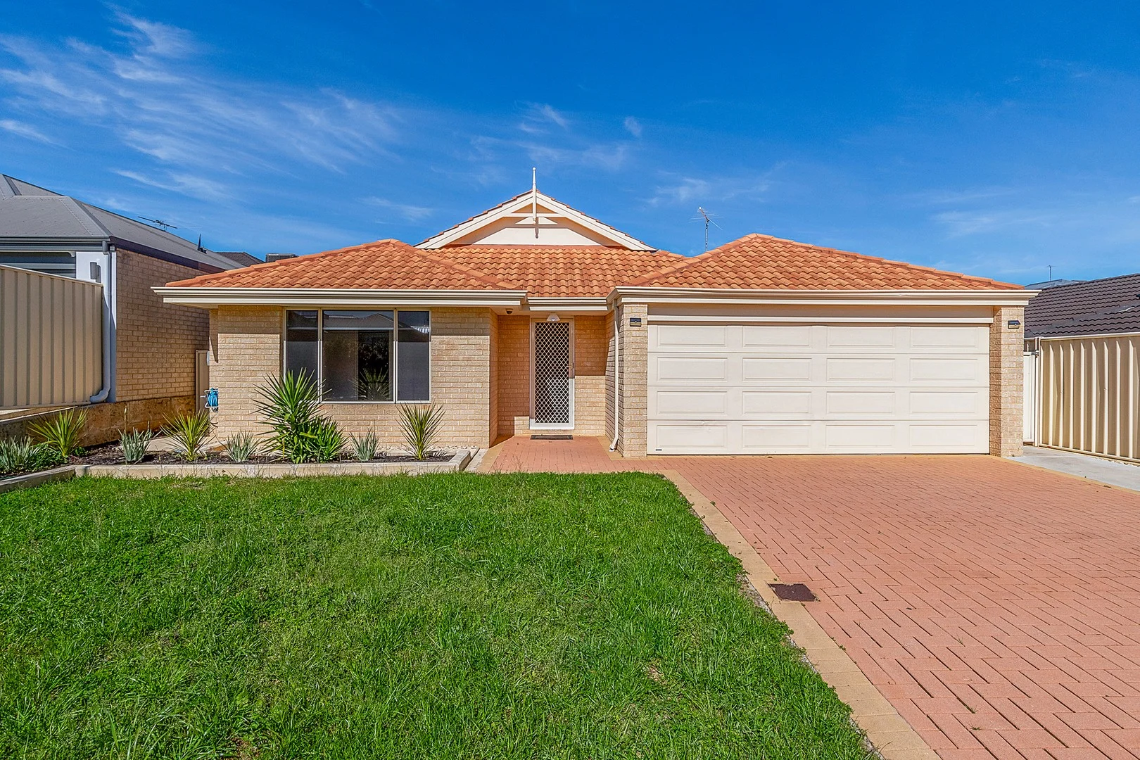 22 Cawana Parkway, Lakelands WA 6180